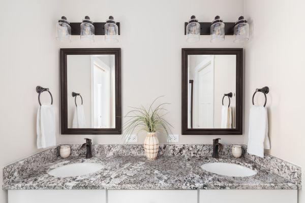 Bathroom Counter Installation